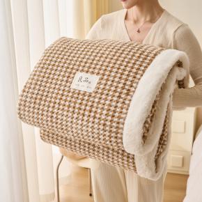 Ultra-Soft Thick Beanie Velvet Blanket - Versatile, Skin-Friendly Throw for Bed, Sofa, Travel & More - Contemporary Plaid Design