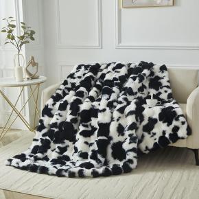 Custom Logo Foldable Blanket Cushion Plush Pillow Animal Print Plush Leopard Blanket Baby Super Soft Plush Blanket