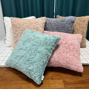 Super Soft Double-Sided Embossed Plush Cushion Cover Solid Color Pillowcase